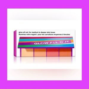 Clinque Glow All Out  Palette - MEDIUM DARK